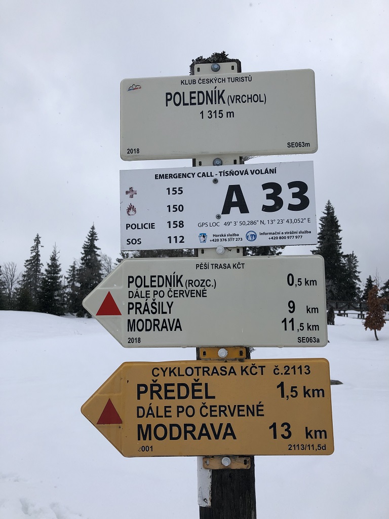 Wegweiser am Mittagsberg